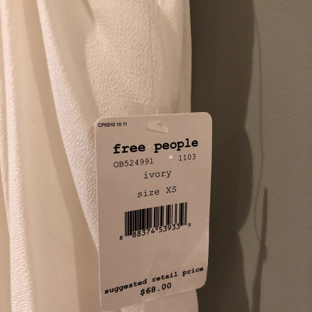 Free People Ivory Top sz XS NWT - Picture 3 of 3